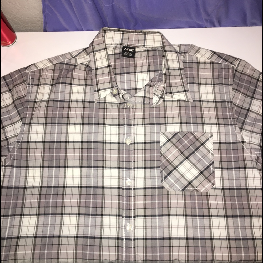 Men’s Plaid Button Down